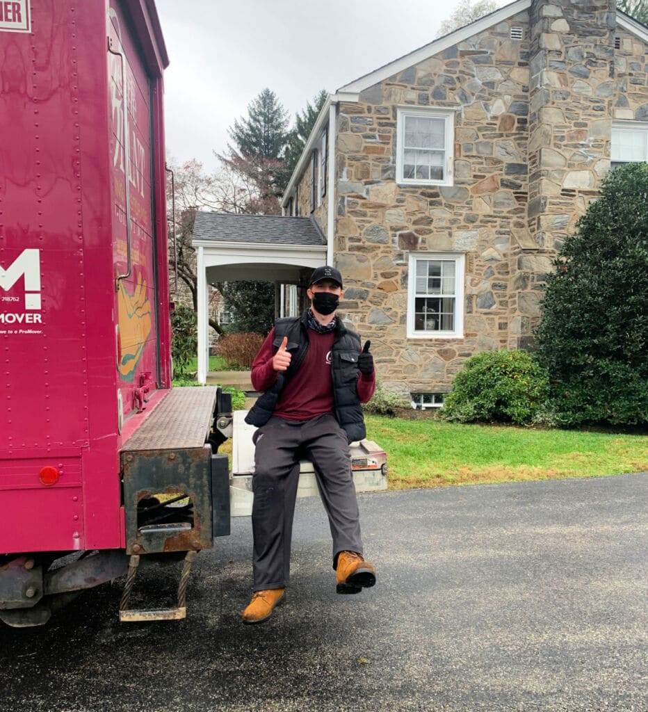 Is it Safe to Hire Movers During COVID in 2021?